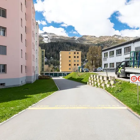 Apartment Cosy 3 Bedroom Balcony Free Parking Fast Wifi