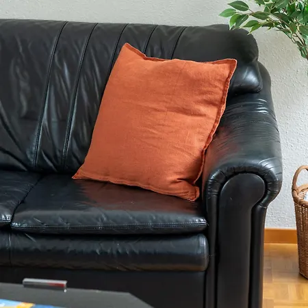 Cosy 3 Bedroom Balcony Free Parking Fast Wifi * Σεντ Μόριτζ