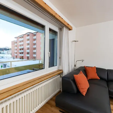 Cosy 3 Bedroom Balcony Free Parking Fast Wifi 세인트모리츠