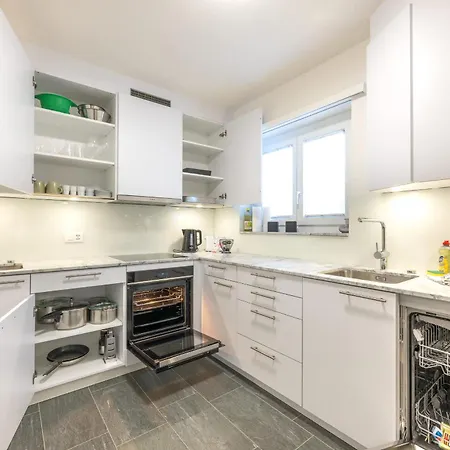 Apartman Cosy 3 Bedroom Balcony Free Parking Fast Wifi